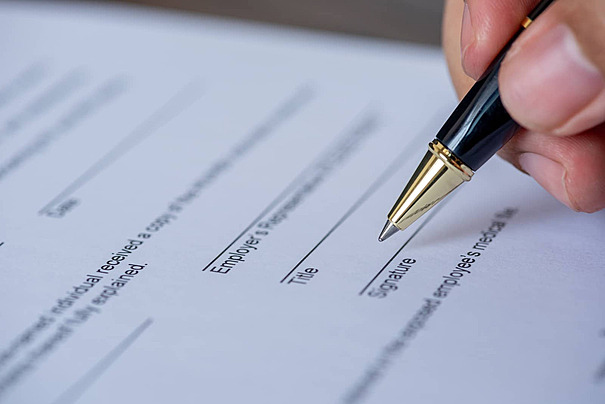 Cách Đọc Và Hiểu Điều Khoản Bảo Hiểm Để Tránh Rủi Ro